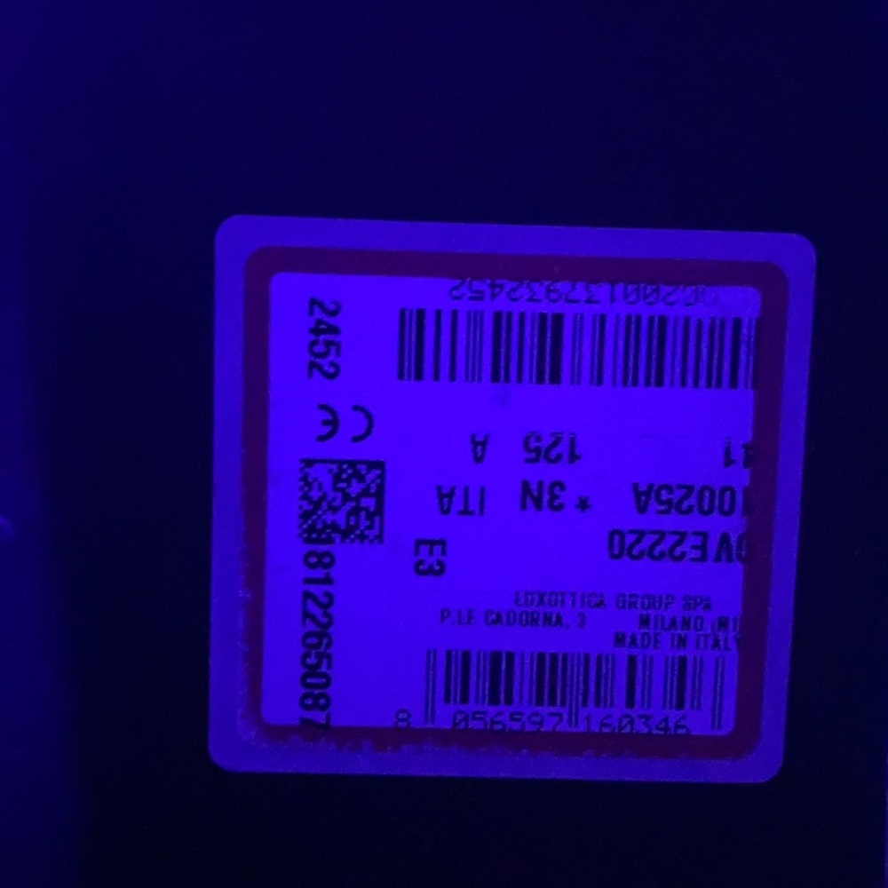 Gucci belt reversible (authentic) with receipt - Picture 2 of 2